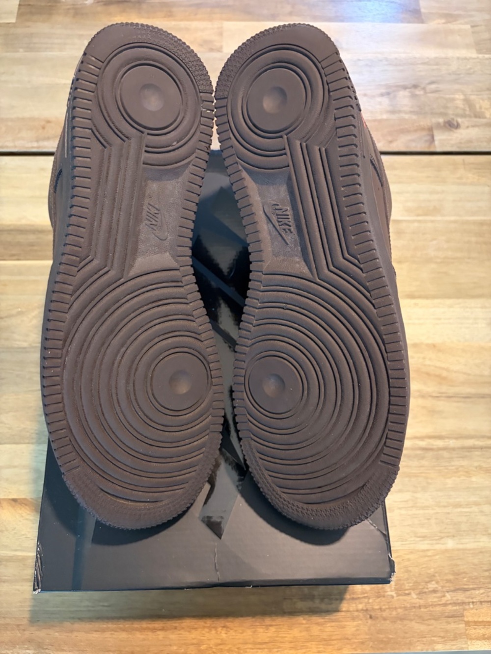 Supreme x Nike Air Force 1 - Picture 4 of 8